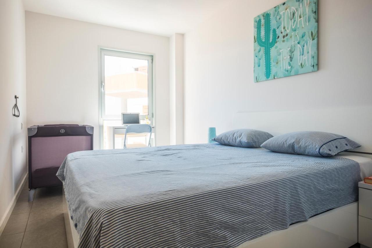 Viviendamedano Apartment เอลเมดาโน ภายนอก รูปภาพ